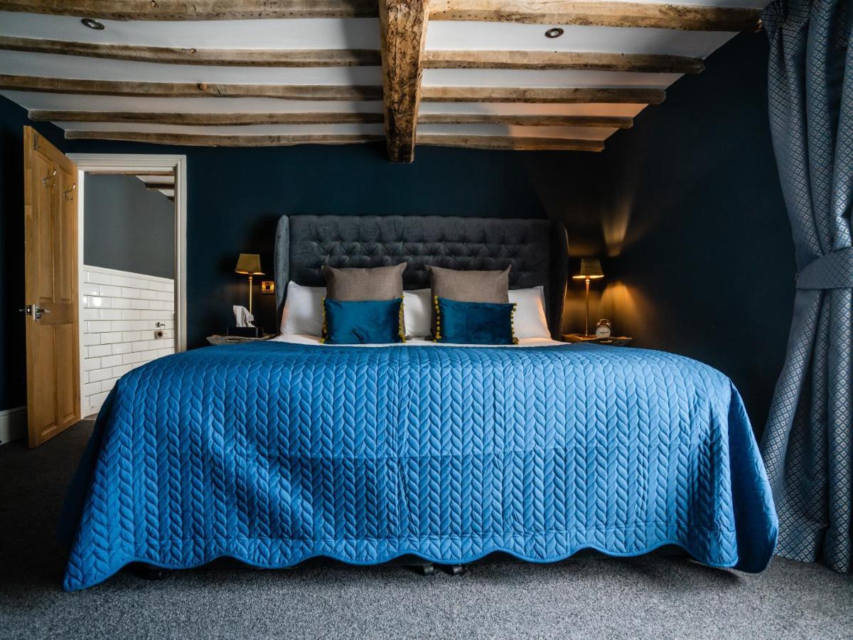 The Vicarage Hotel Holmes Chapel Bagian luar foto
