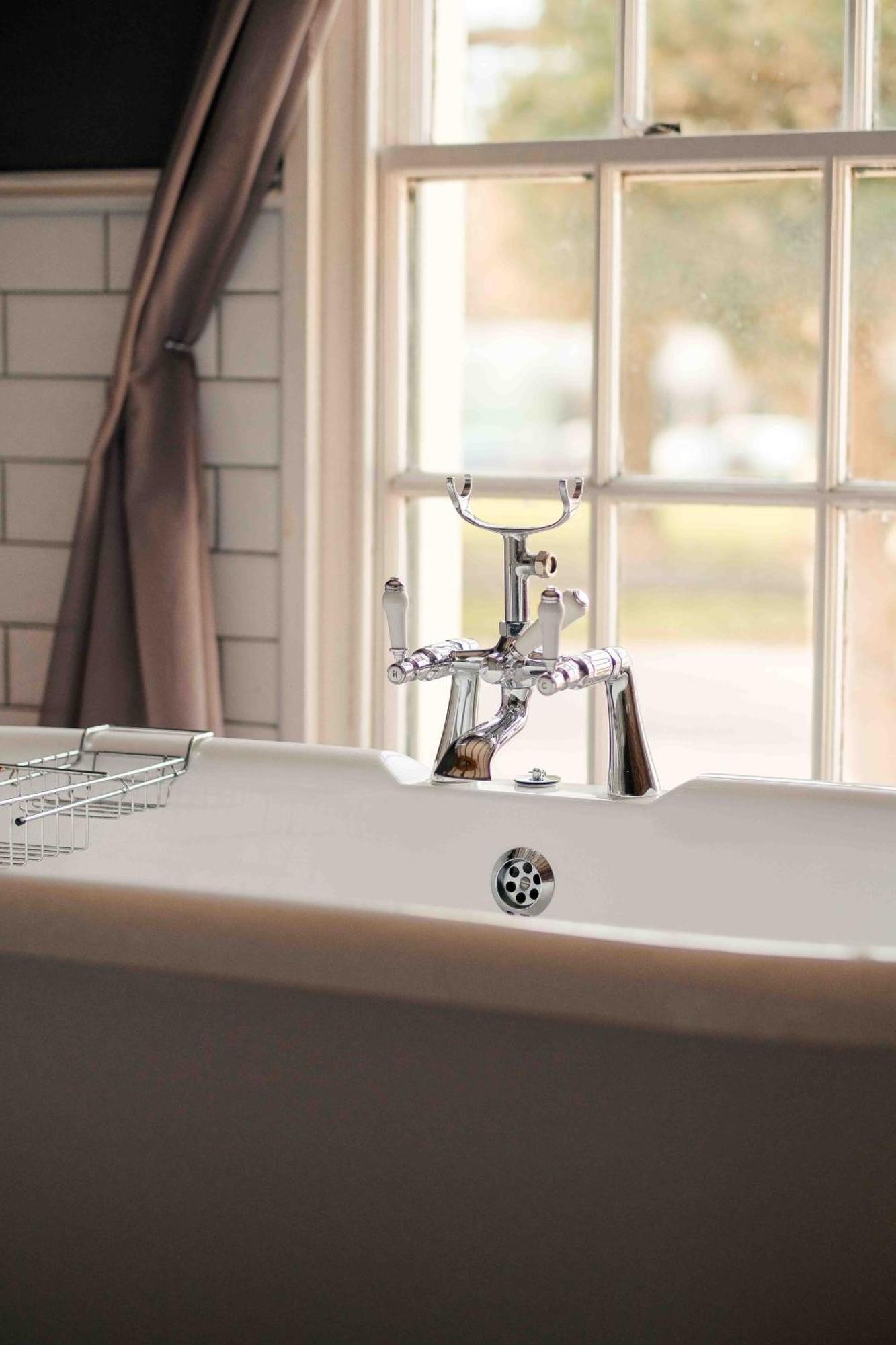 The Vicarage Hotel Holmes Chapel Bagian luar foto